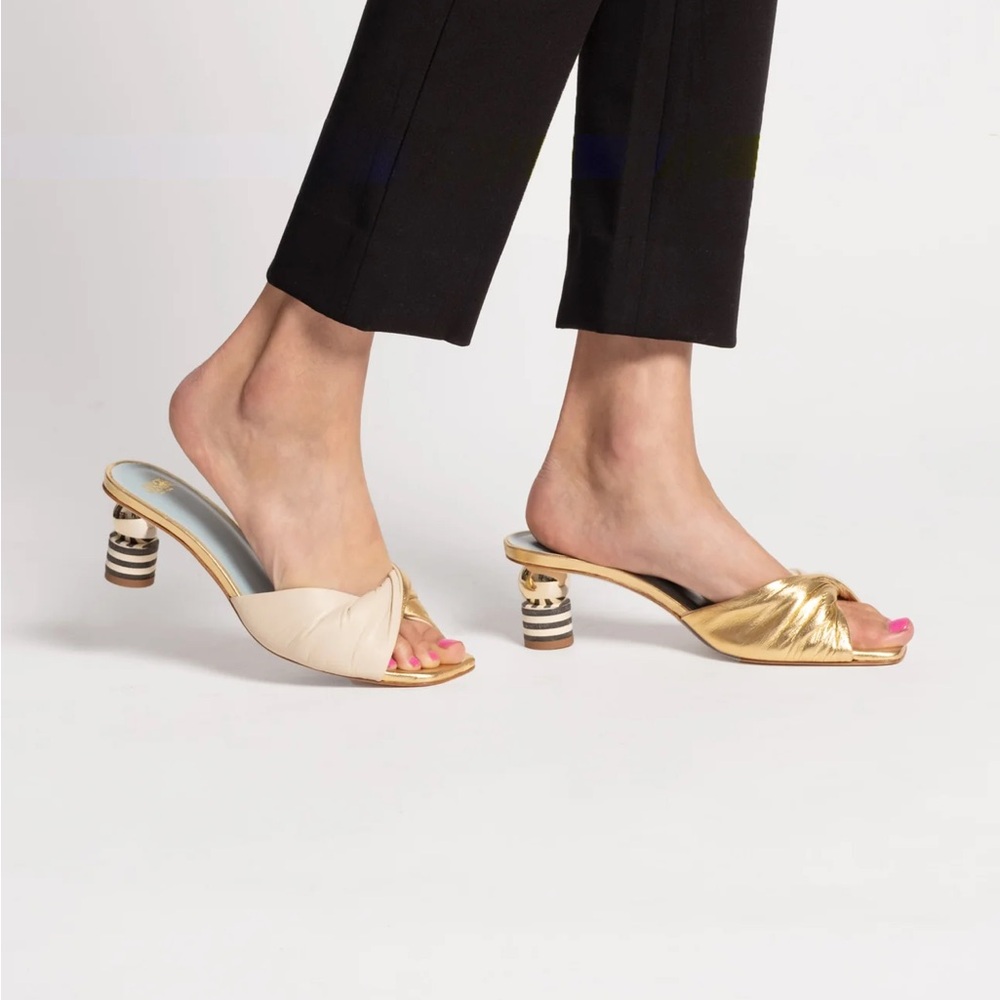 Frances Valentine Farah Twist Kickball Heel